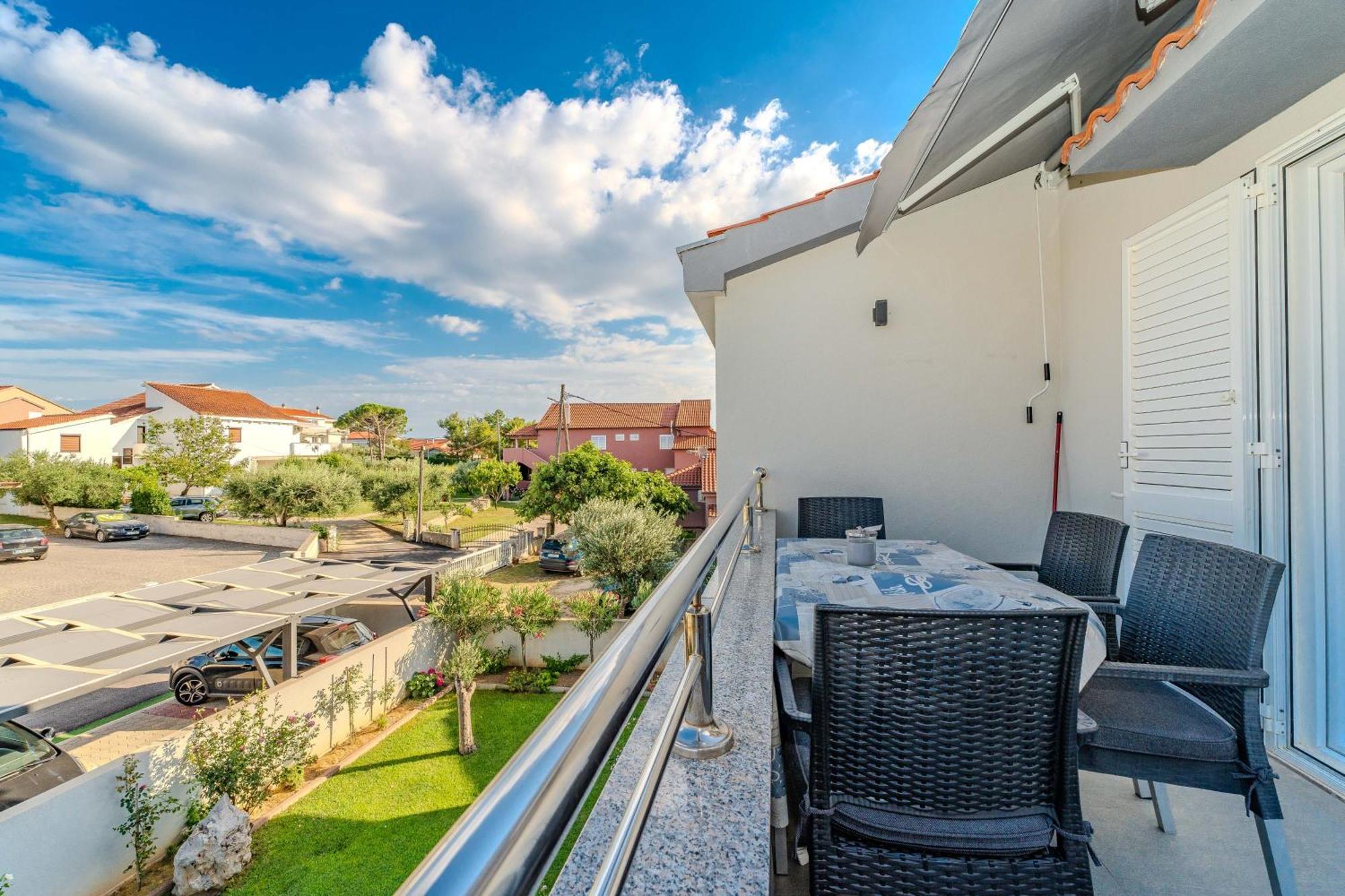 Apartments Dalmatia (Adults Only) Privlaka  Exterior foto